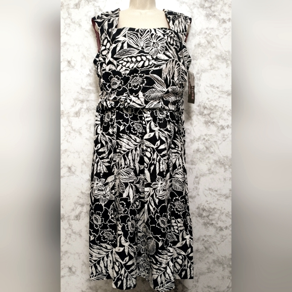Signature by Robbie Bee Black White Floral Square Neck Dress Womens Size 16 NEW